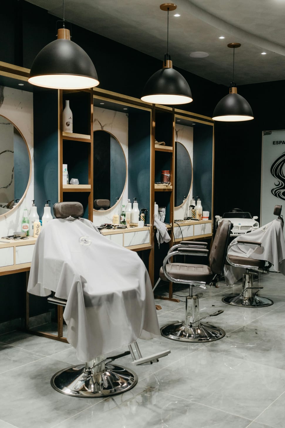 Completed salon interior by NG Interior